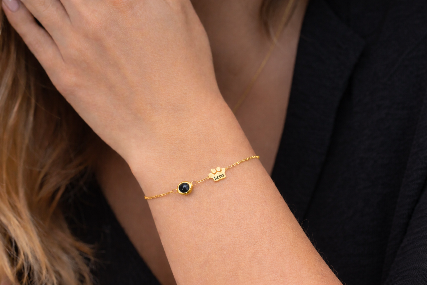 Personalizowana Biżuteria z Projekcją Zwierzaka